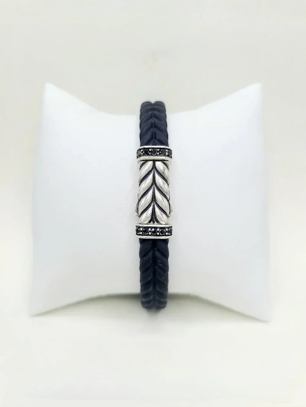 David Yurman Chevron Bracelet in Black Rubber w/ Pavé Black Diamonds - Sz Medium